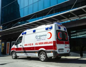 istanbul-nisantasi-mobil-saglik-ambulans-02